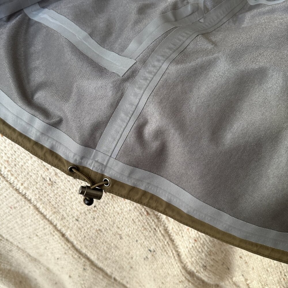 FILSON Tamarack Rain Shell - Marsh Olive - Picture 9 of 9